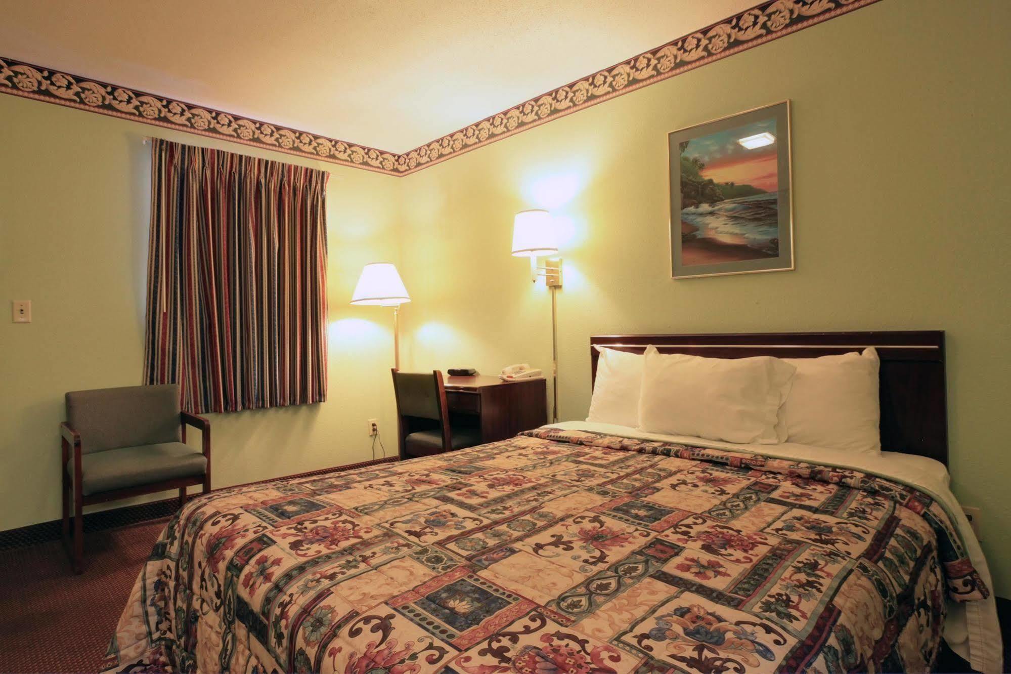 Regency Inn Fayetteville Bilik gambar